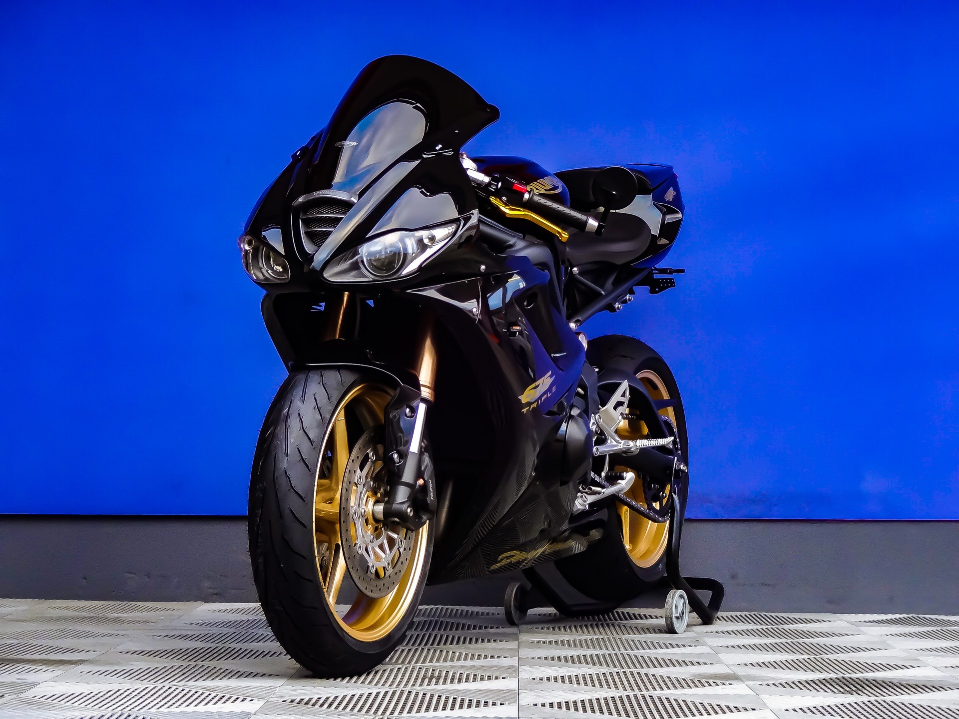 TRIUMPH Daytona 675 (25kW)-image-4