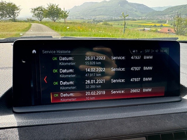 BMW M140i xDrive Swiss Performance Edition Steptronic-image-12
