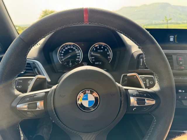 BMW M140i xDrive Swiss Performance Edition Steptronic-image-7