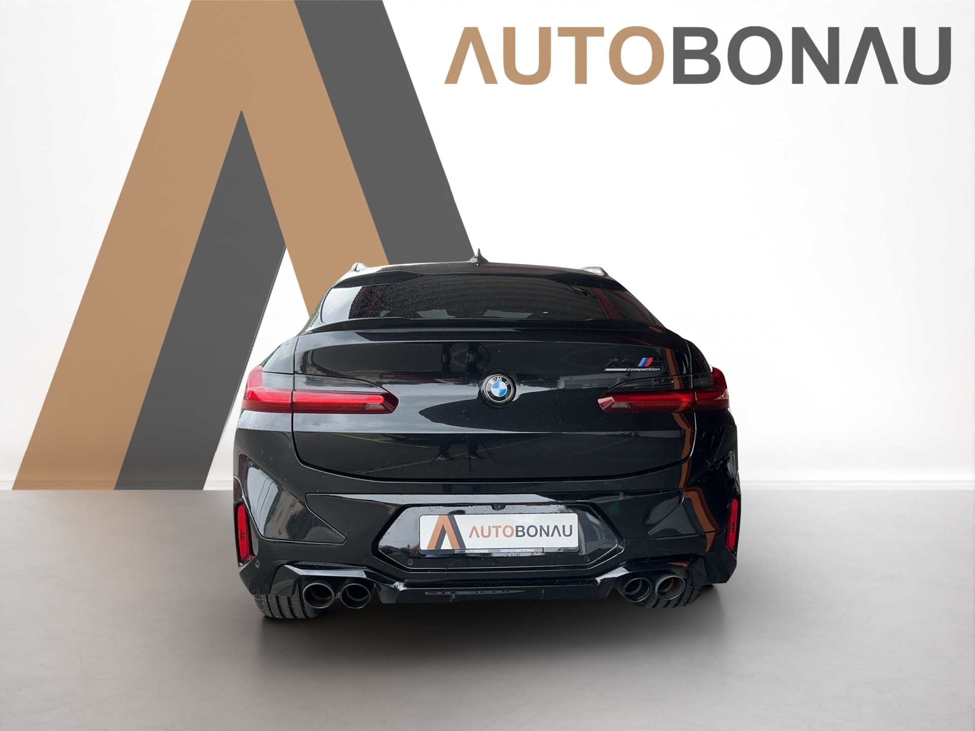 BMW X4M xDrive M Competition Steptronic-showroom-element-3