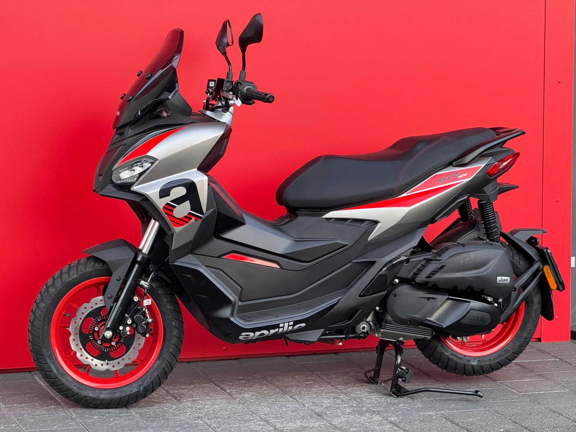 APRILIA SR 125 GT Sport ABS E5+-image-2