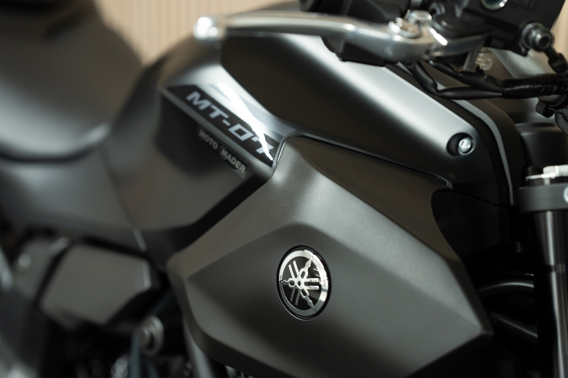 YAMAHA MT-07 mit Kurzheck und Lenkerendspiegeln-image-5