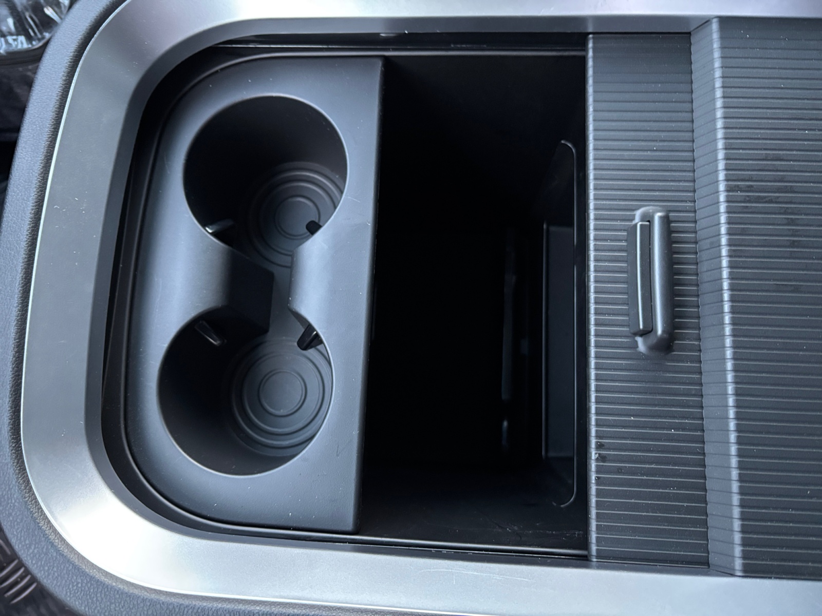 IVECO NEW E MOOVY mit FABA ALU-Ladebrücke 2800-image-13