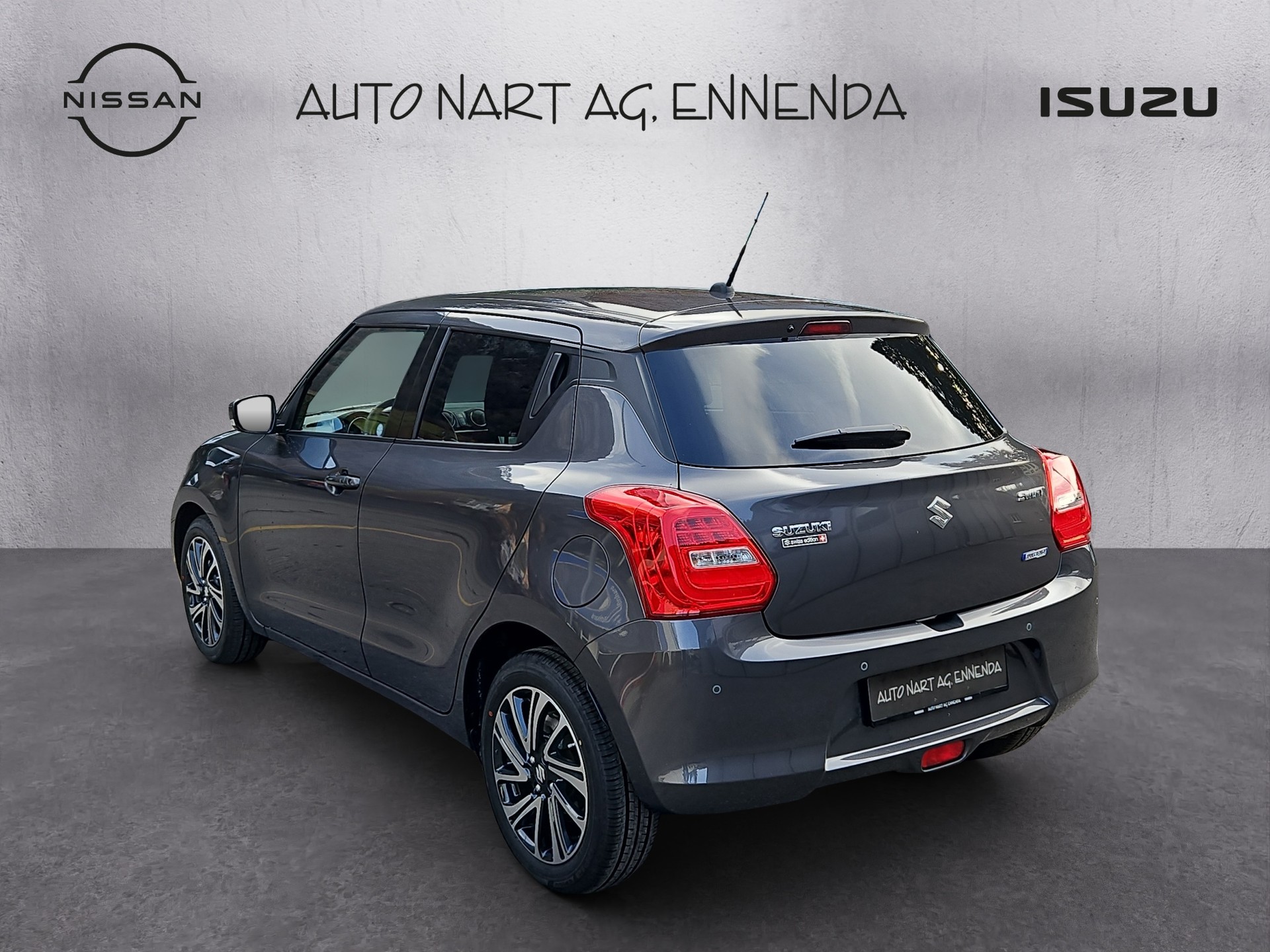 SUZUKI Swift 1.2i Swiss Edition Top Hybrid-showroom-element-2