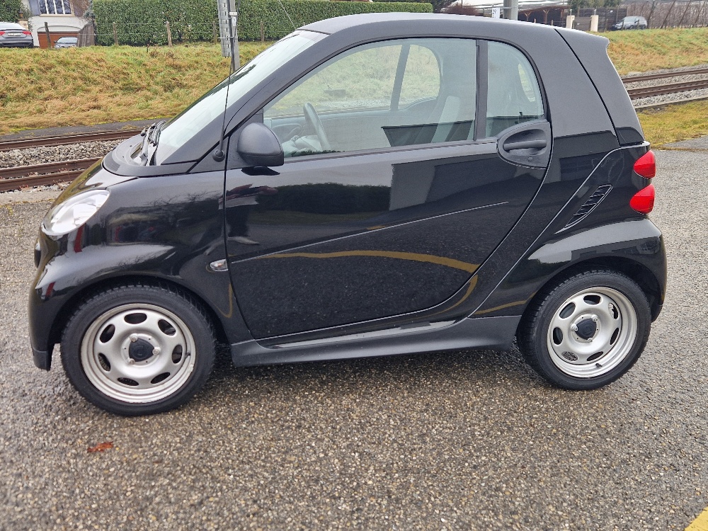 SMART fortwo coupé pure mhd-image-3