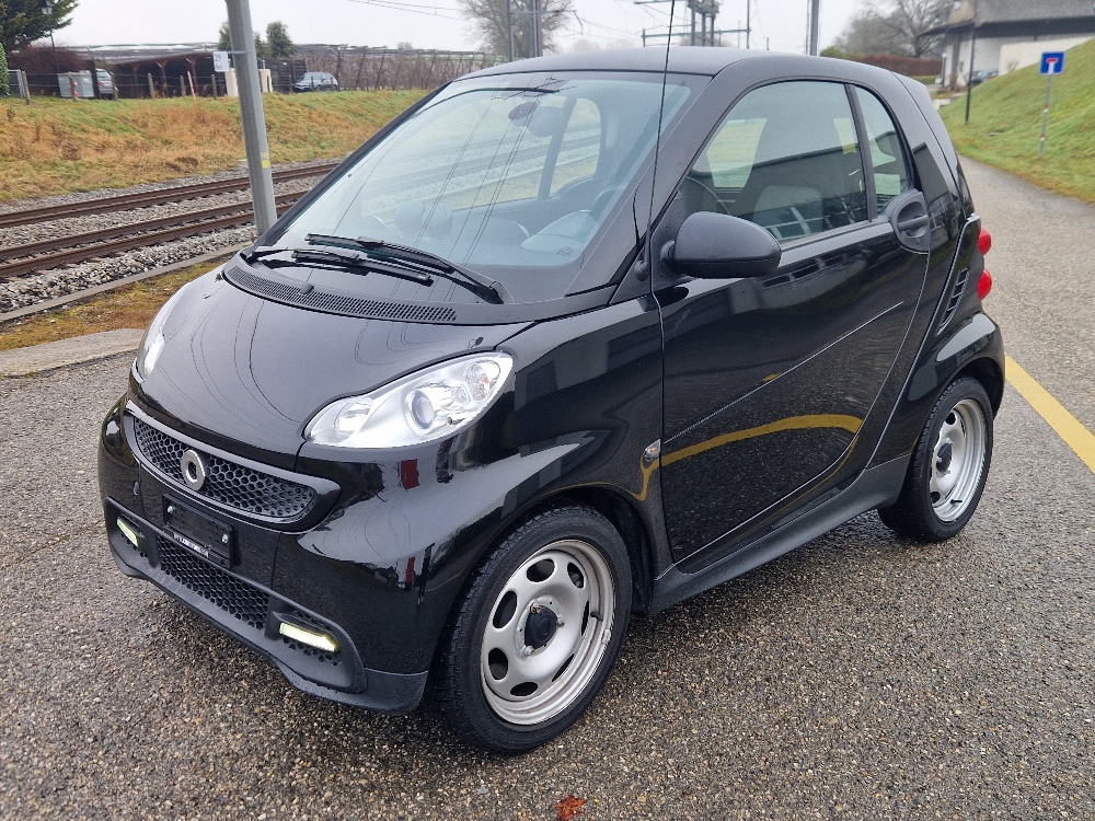 SMART fortwo coupé pure mhd-image-2