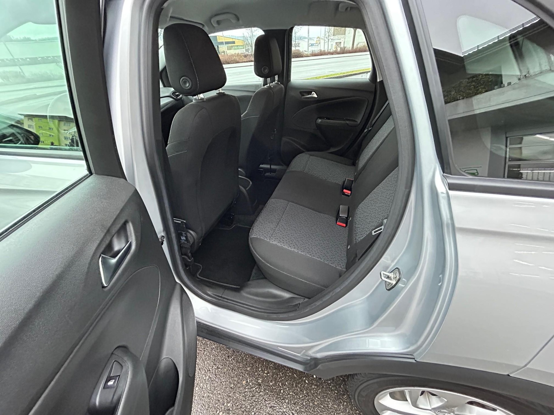 OPEL Crossland 1.2 T 130 Edition-image-11