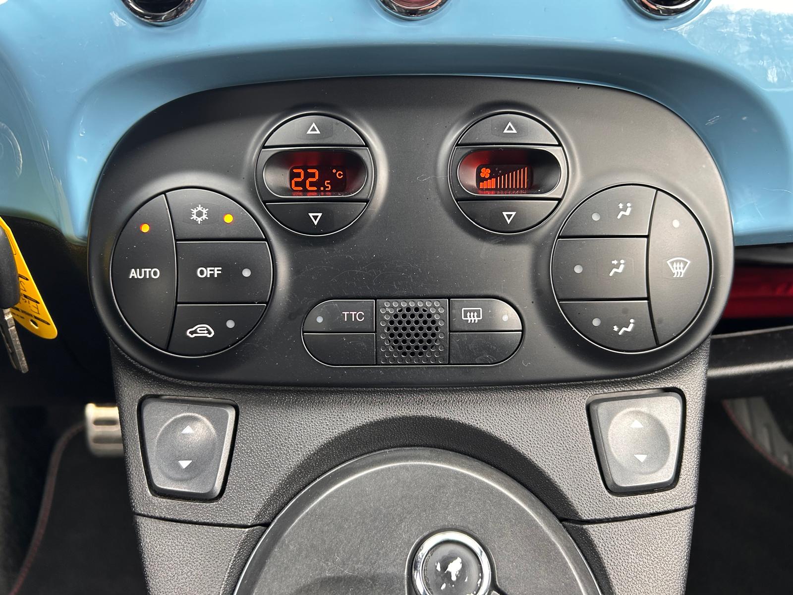 FIAT 500 1.4 16V Turbo Abarth Dualogic-image-21