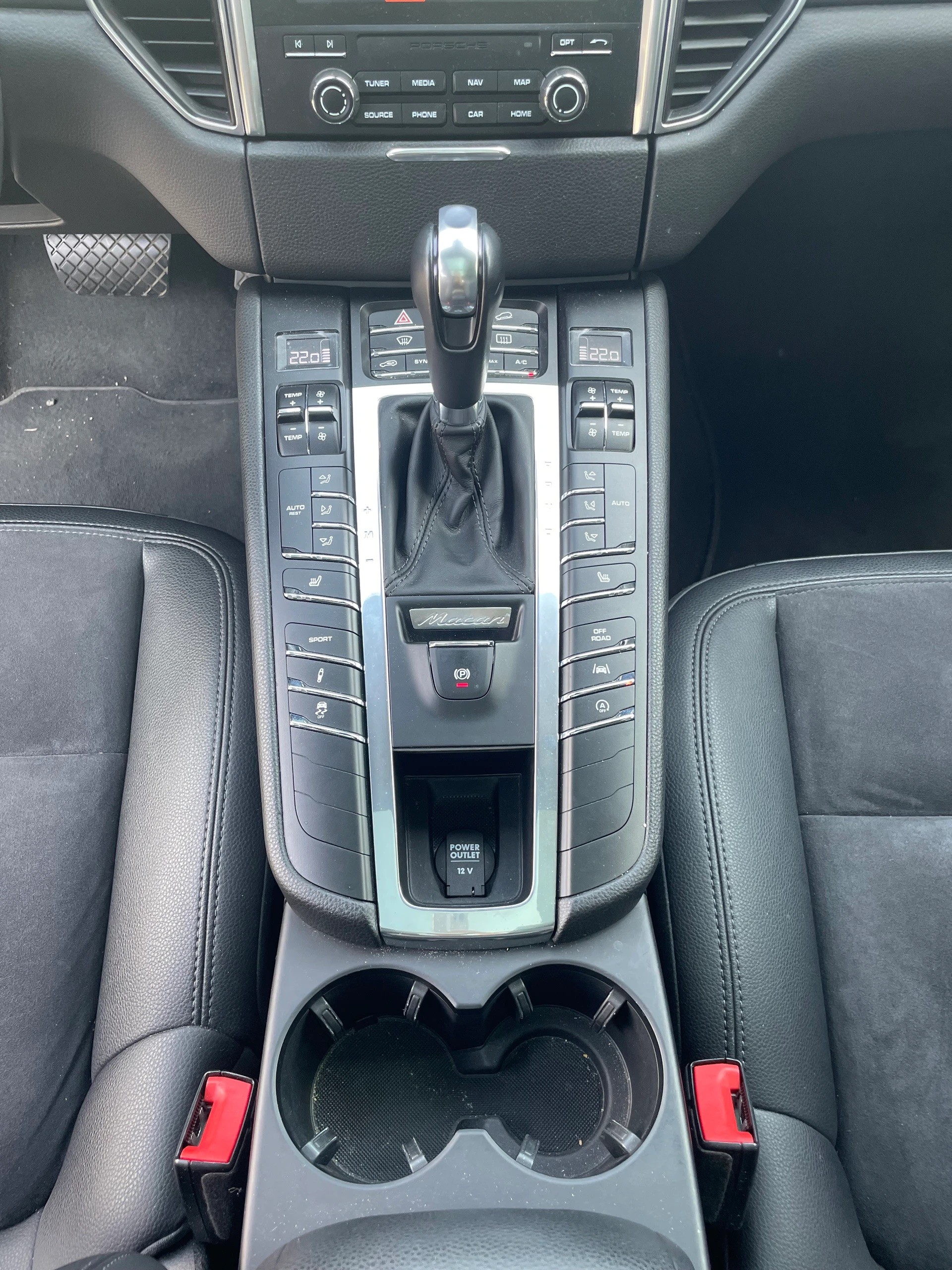 PORSCHE Macan PDK-image-12