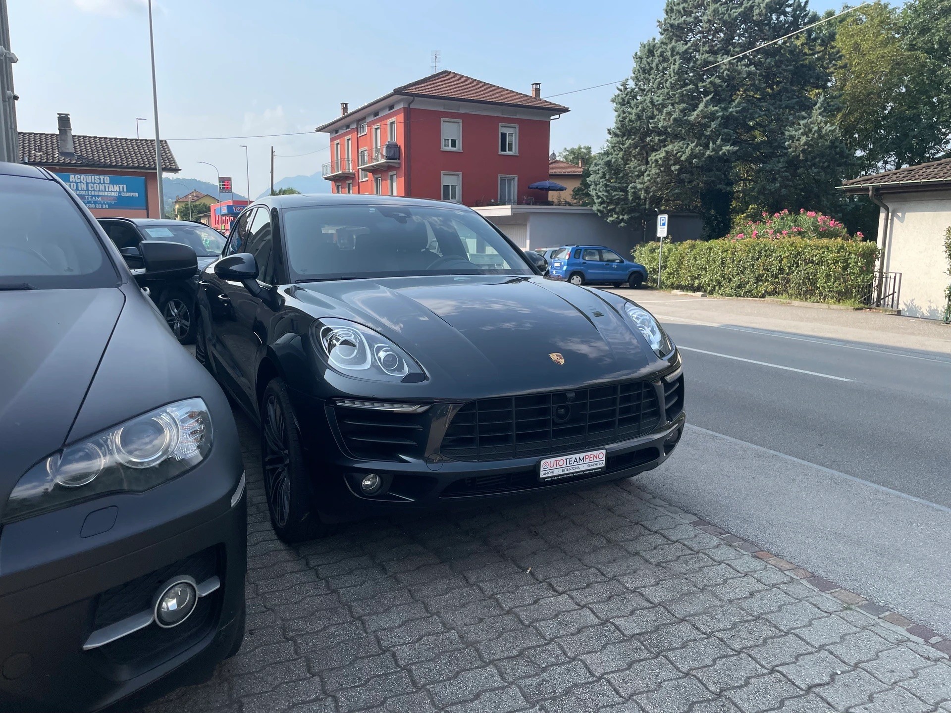 PORSCHE Macan PDK-image-2