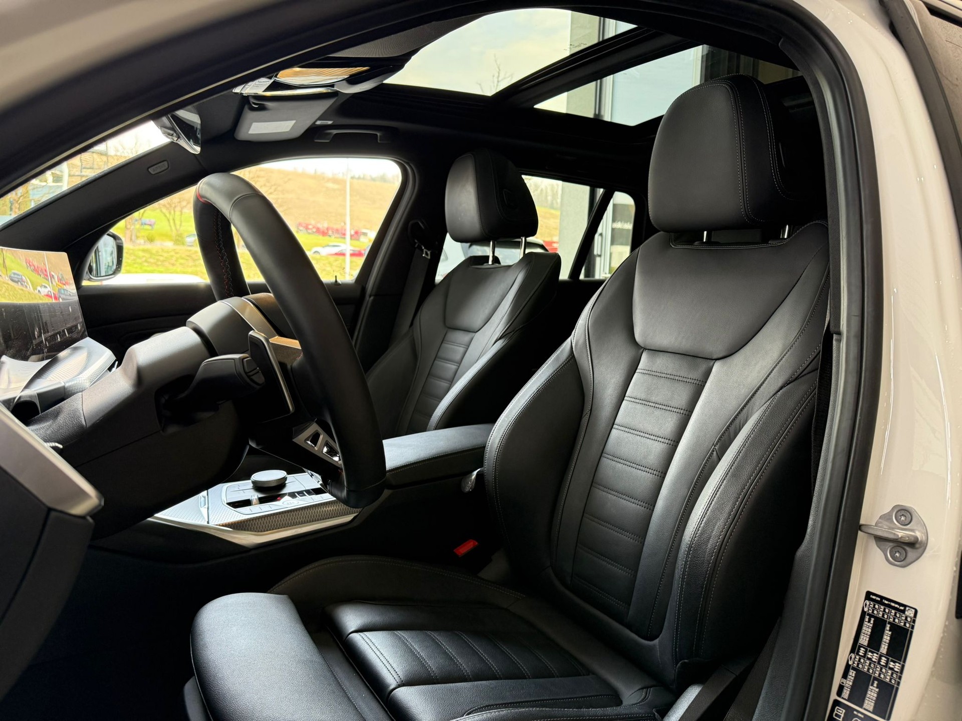 BMW M340d xDrive 48V Touring Steptronic Facelift II Modell-image-10