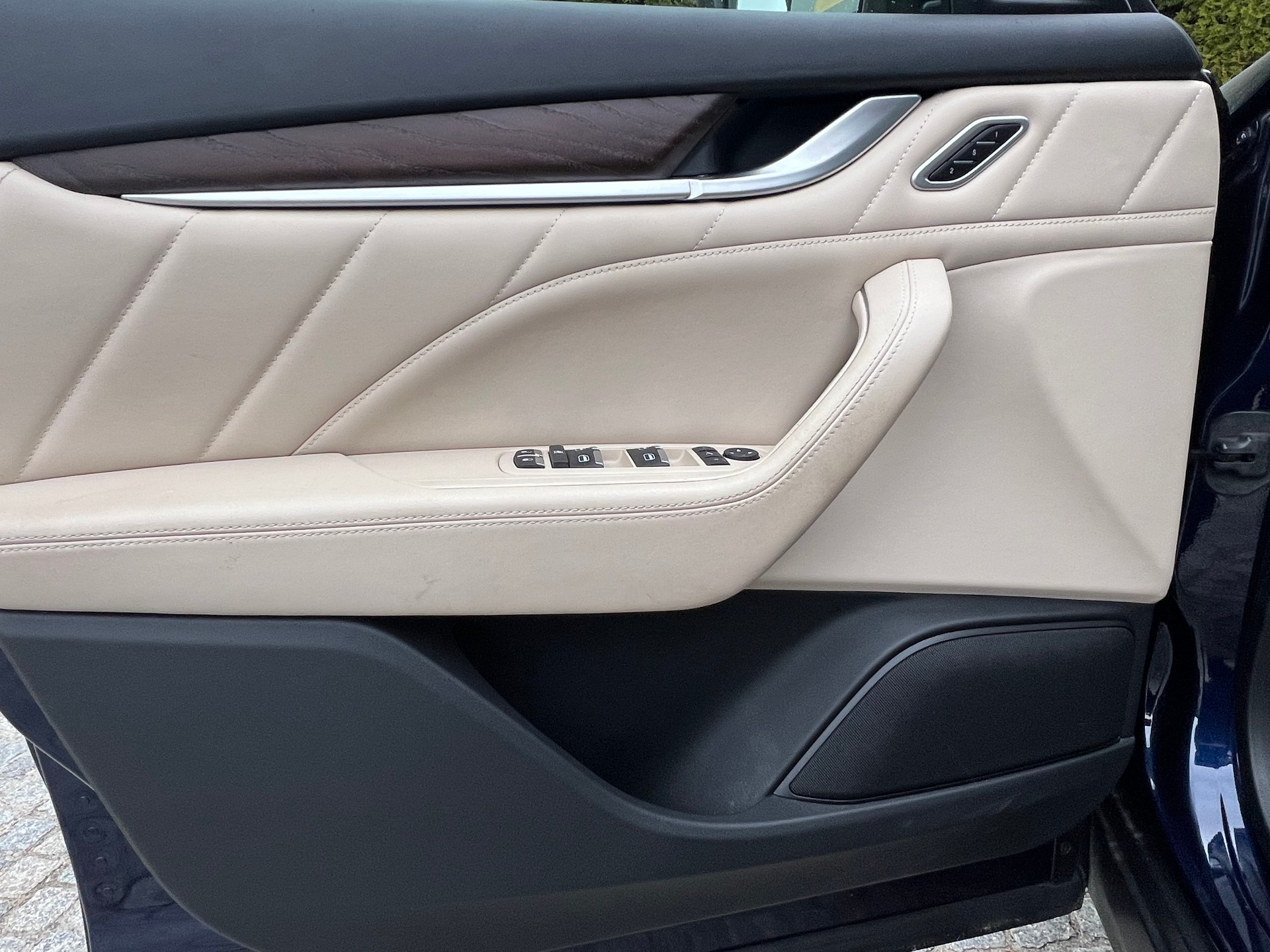 MASERATI Levante D 3.0 V6 Essence Automatica-image-6