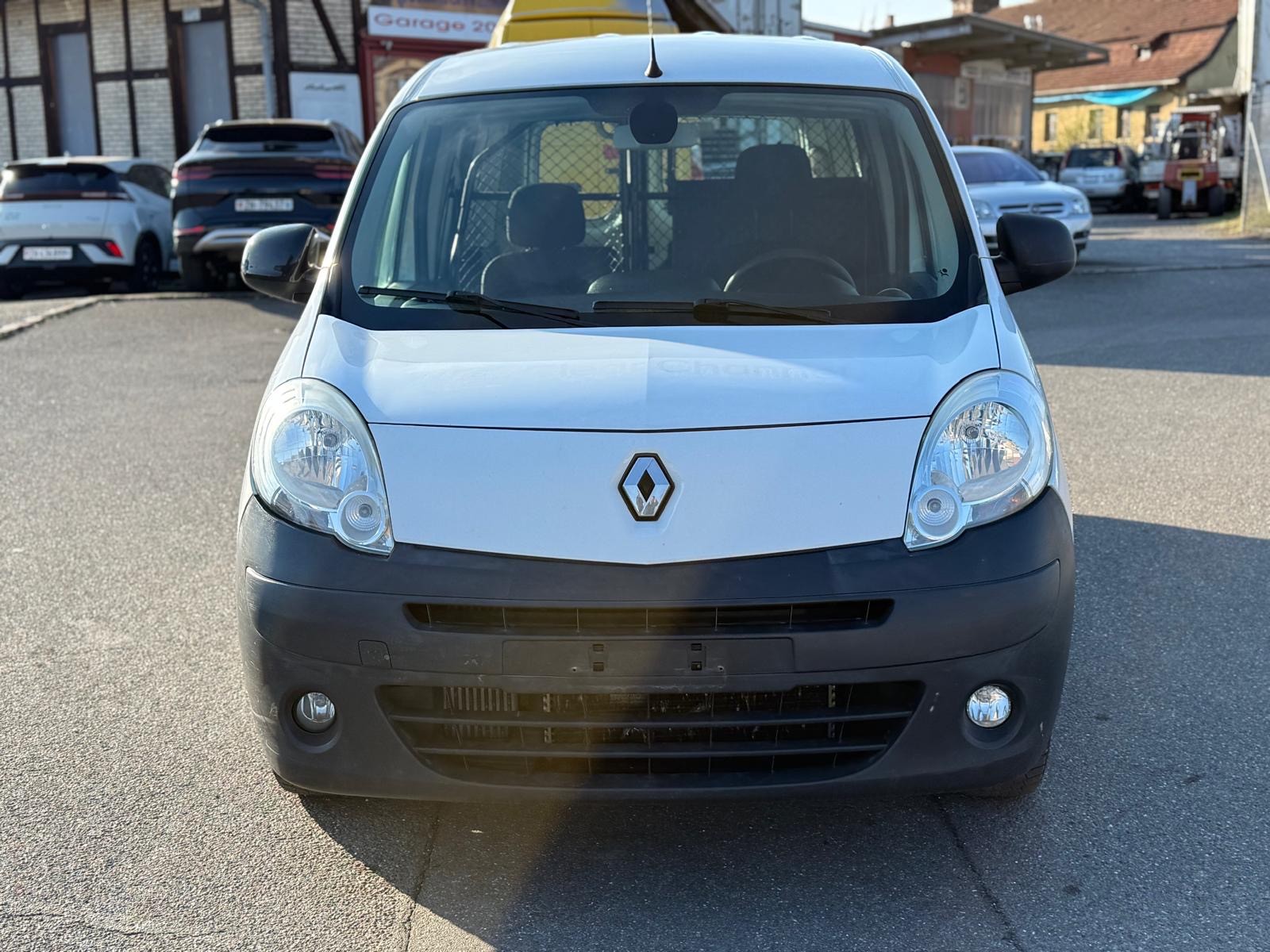 RENAULT Kangoo Maxi dCi 90 2 Plätze / 2 places-image-1
