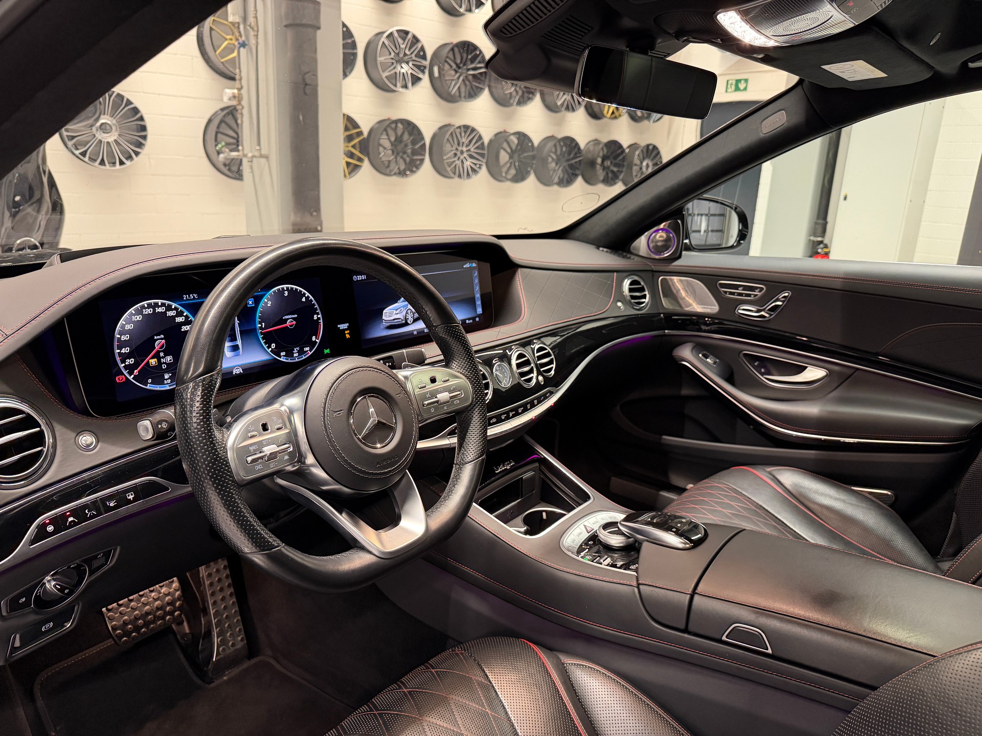 MERCEDES-BENZ S 400 d AMG Line 4matic lang *CH-Auto*NP 191'340*Top Ausstattung*Gratis Service*Garantie-image-13