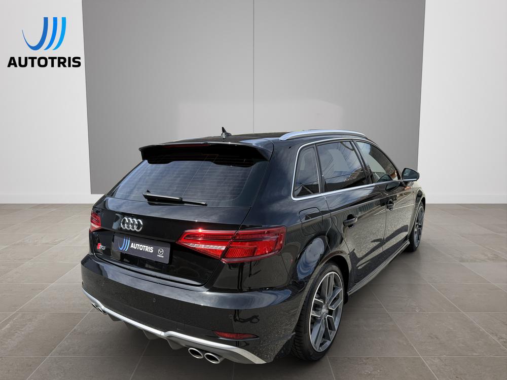 AUDI S3 Sportback 2.0 TFSI quattro S-tronic-showroom-element-3