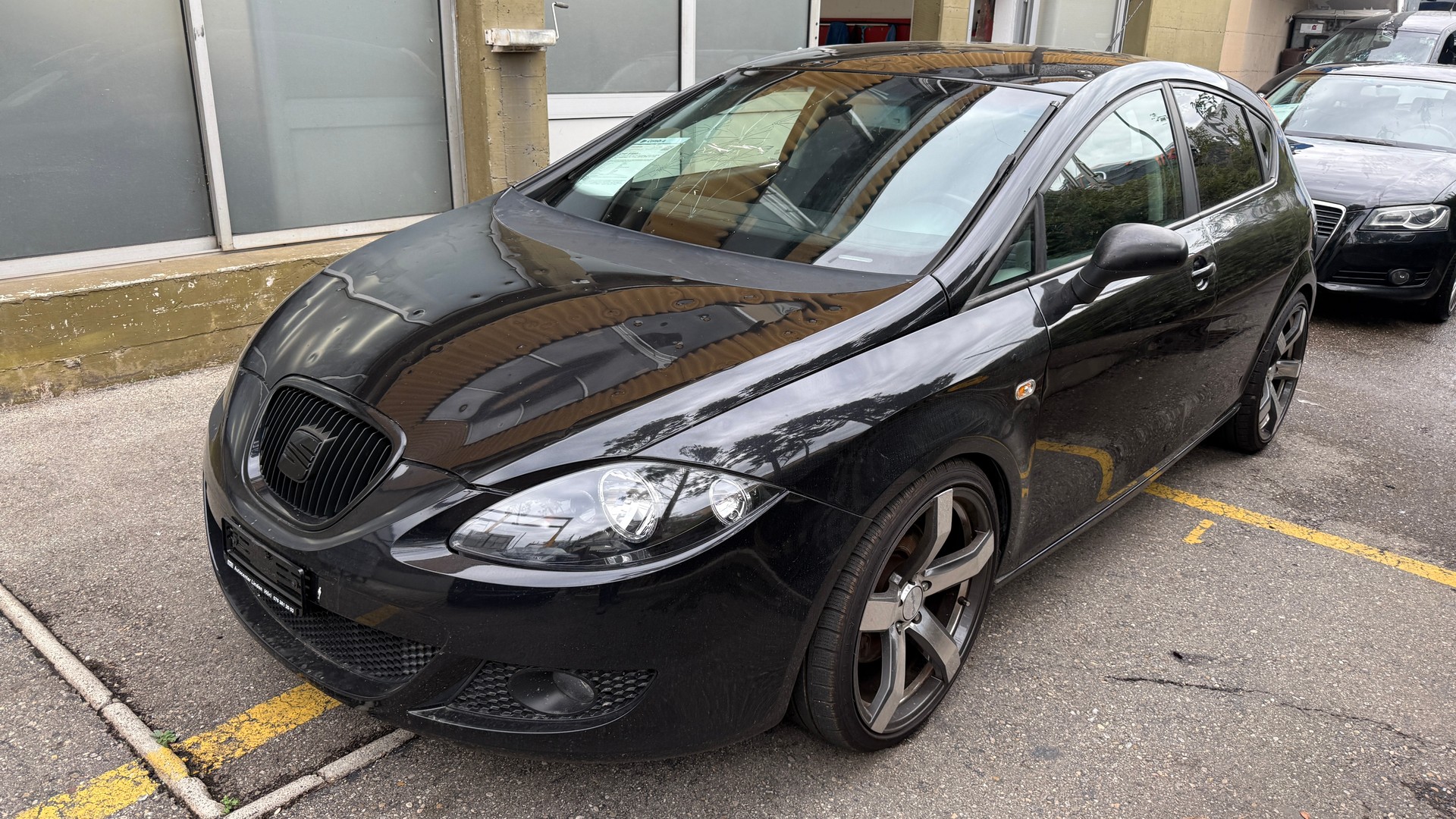 SEAT Leon 2.0 TSI FR, CH Fahrzeug, HAGELSCHADEN, Servicegepflegt, FR, Klima, 200PS, DAB, BT, USB, u.v.m-showroom-element-3
