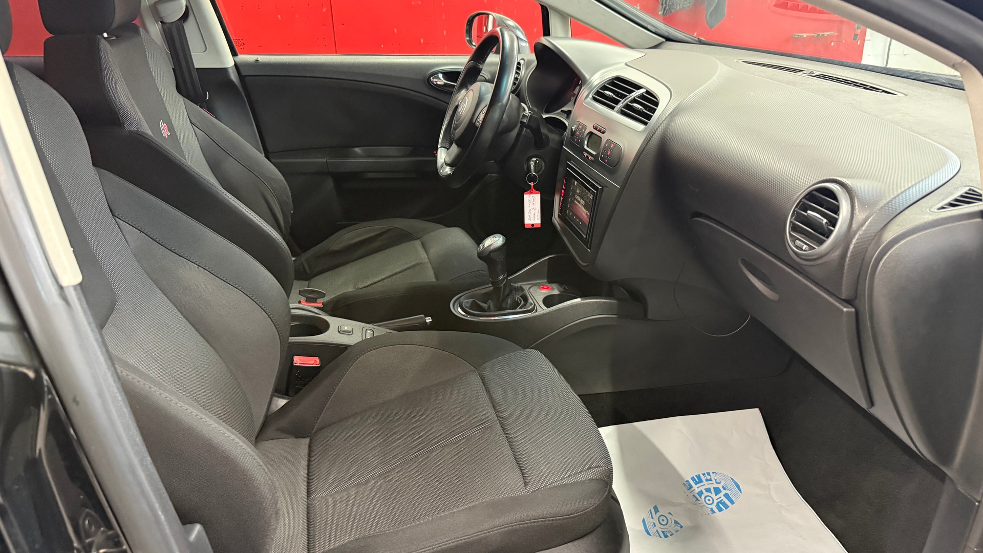 SEAT Leon 2.0 TSI FR, CH Fahrzeug, HAGELSCHADEN, Servicegepflegt, FR, Klima, 200PS, DAB, BT, USB, u.v.m-image-24