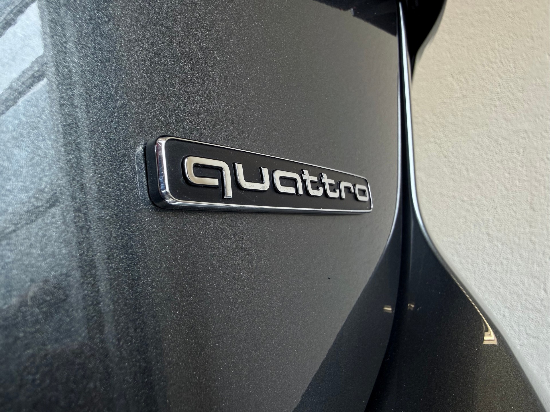 AUDI A6 Avant 40 TDI S line quattro S-tronic-image-31