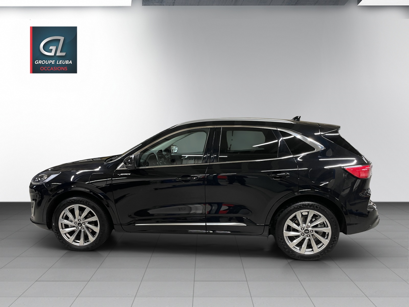 FORD Kuga 2.5 PHEV Vignale 2WD-showroom-element-2