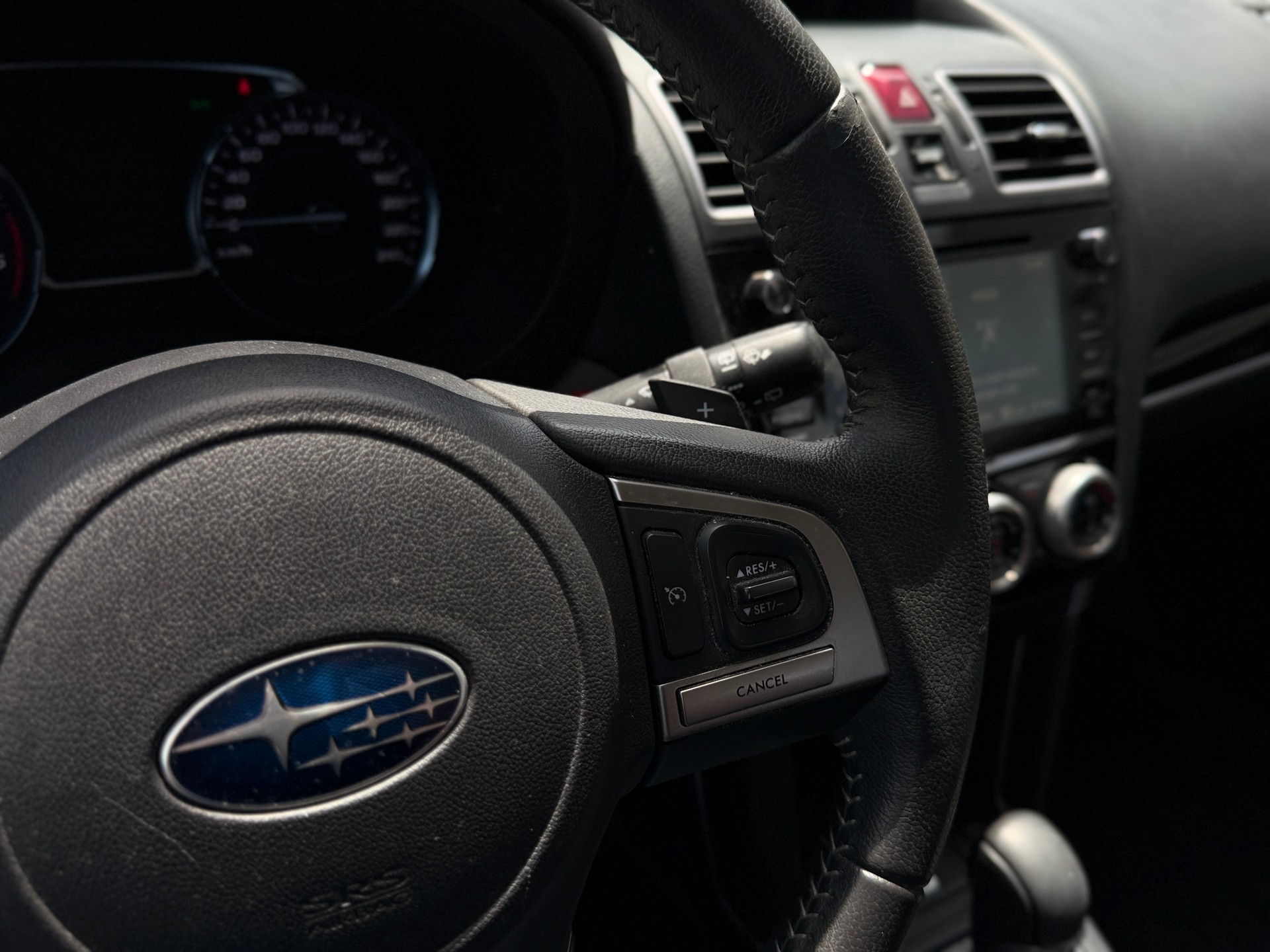 SUBARU Forester 2.0D Swiss Lineatronic-image-16