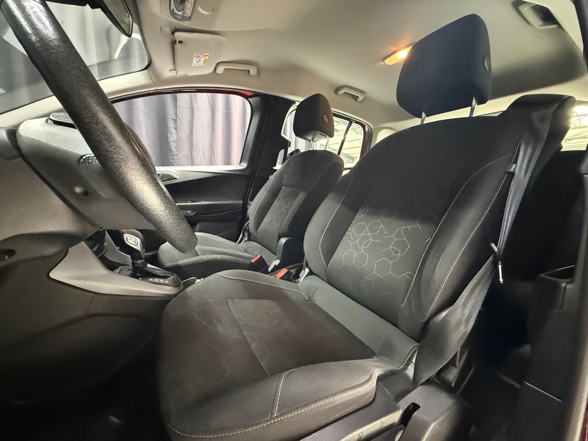 FORD B-Max 1.6 Ti-VCT Trend PowerShift-image-7