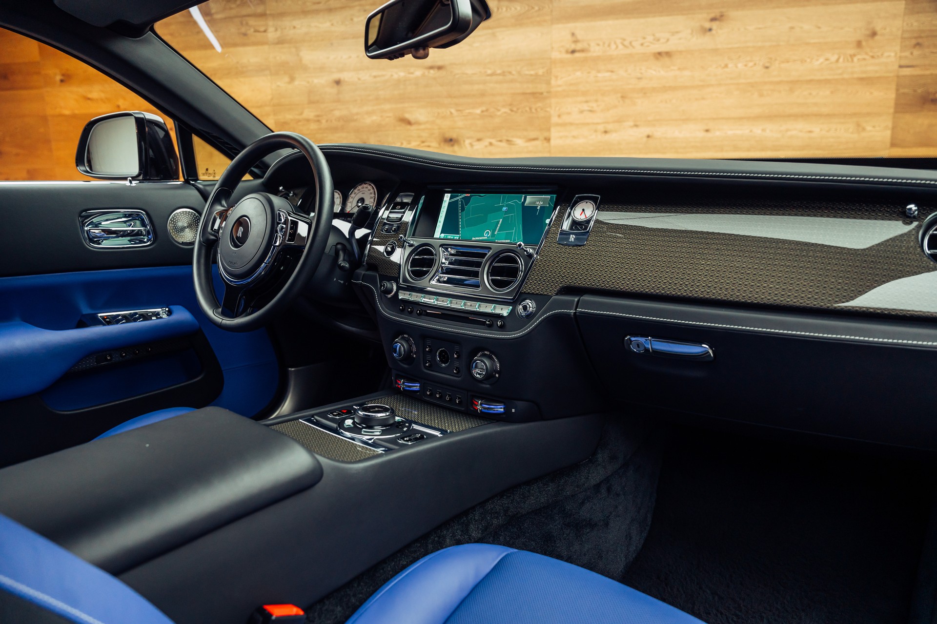 ROLLS-ROYCE Wraith Black Badge 6.6 V12 Facelift-image-6