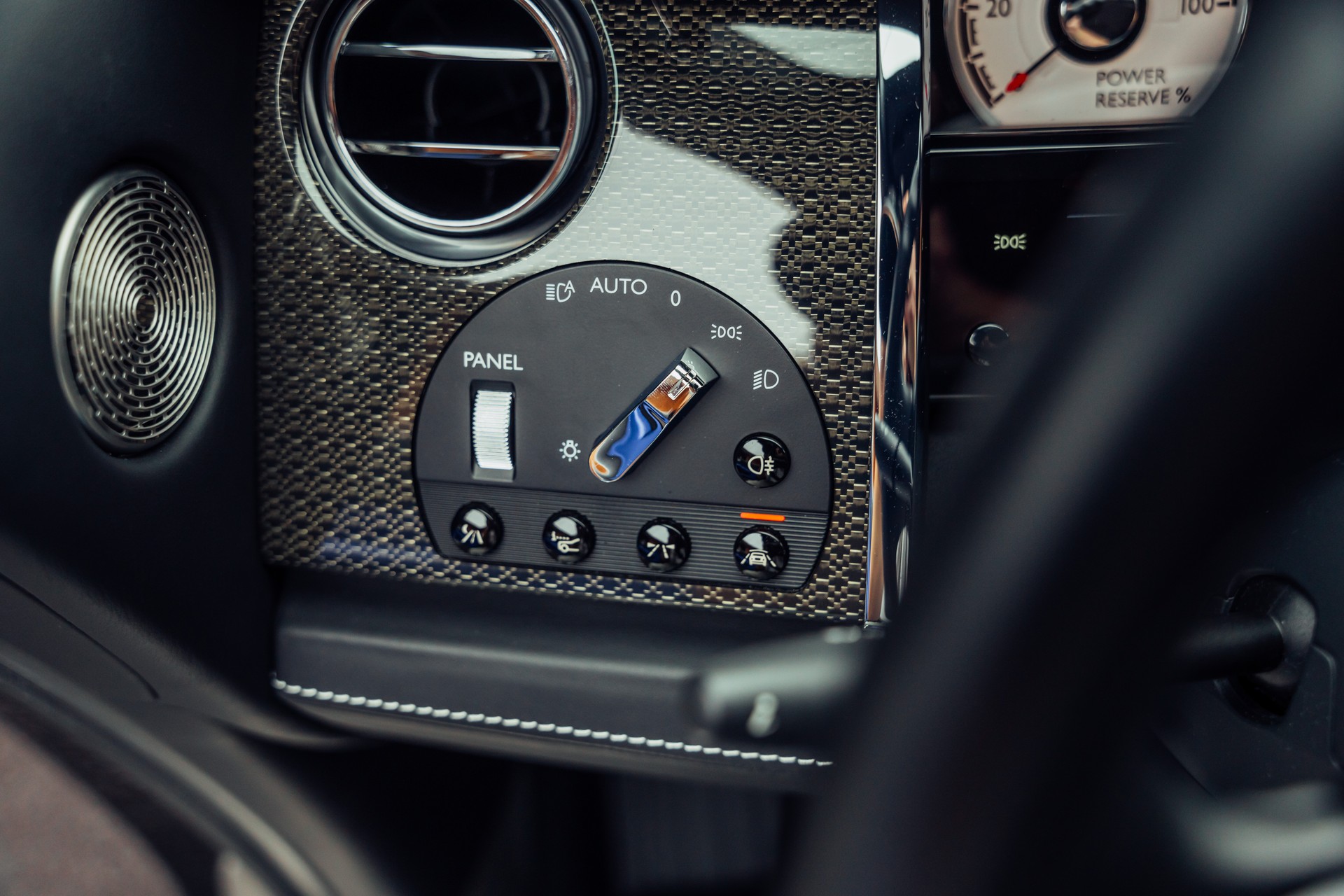 ROLLS-ROYCE Wraith Black Badge 6.6 V12 Facelift-image-13