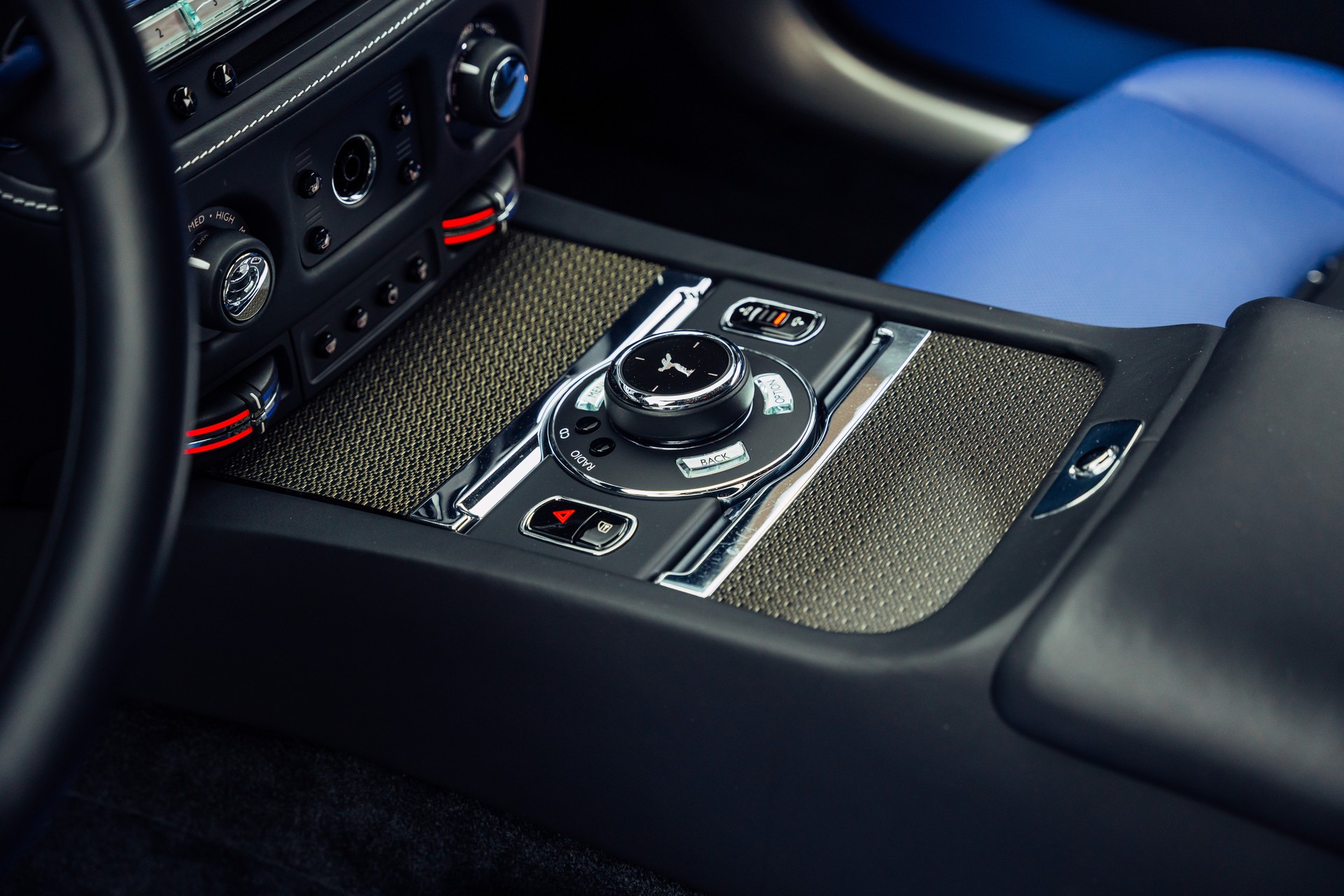 ROLLS-ROYCE Wraith Black Badge 6.6 V12 Facelift-image-16