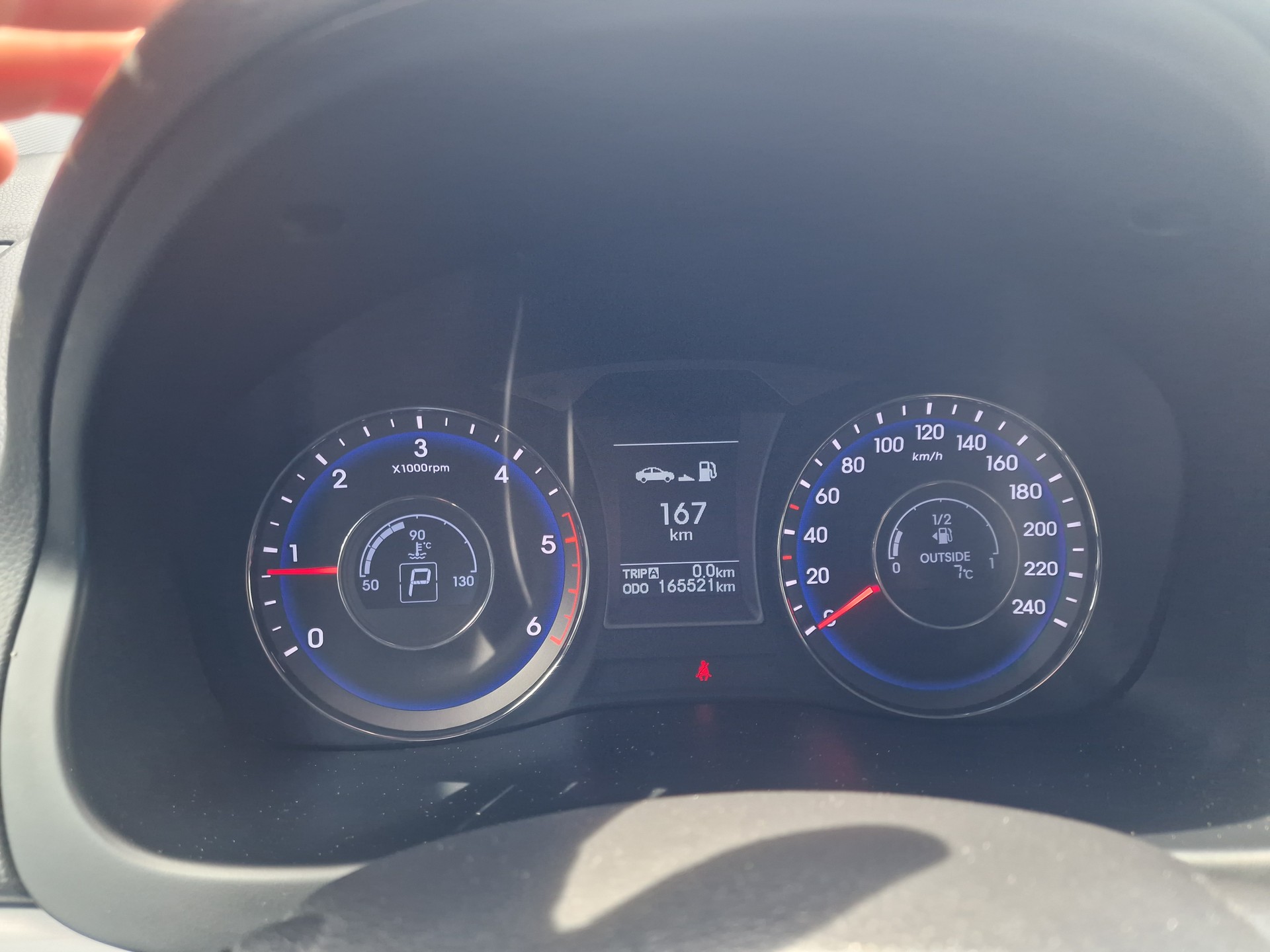 HYUNDAI i40 Wagon 1.7 CRDI Style Automatic-image-9
