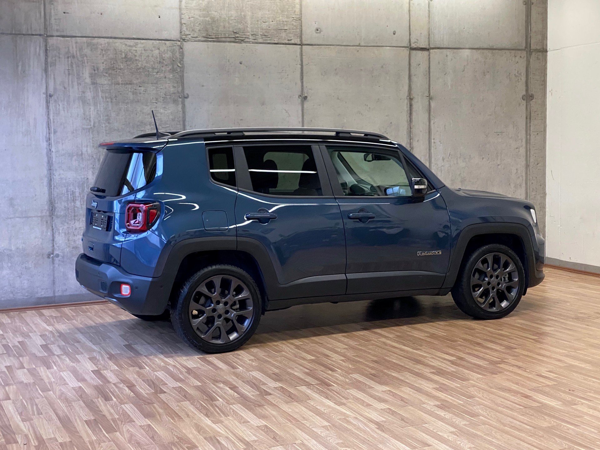 JEEP Renegade 1.3 T*PlugInHybrid*Swiss Limited Plus*Sky*AWD*-image-20