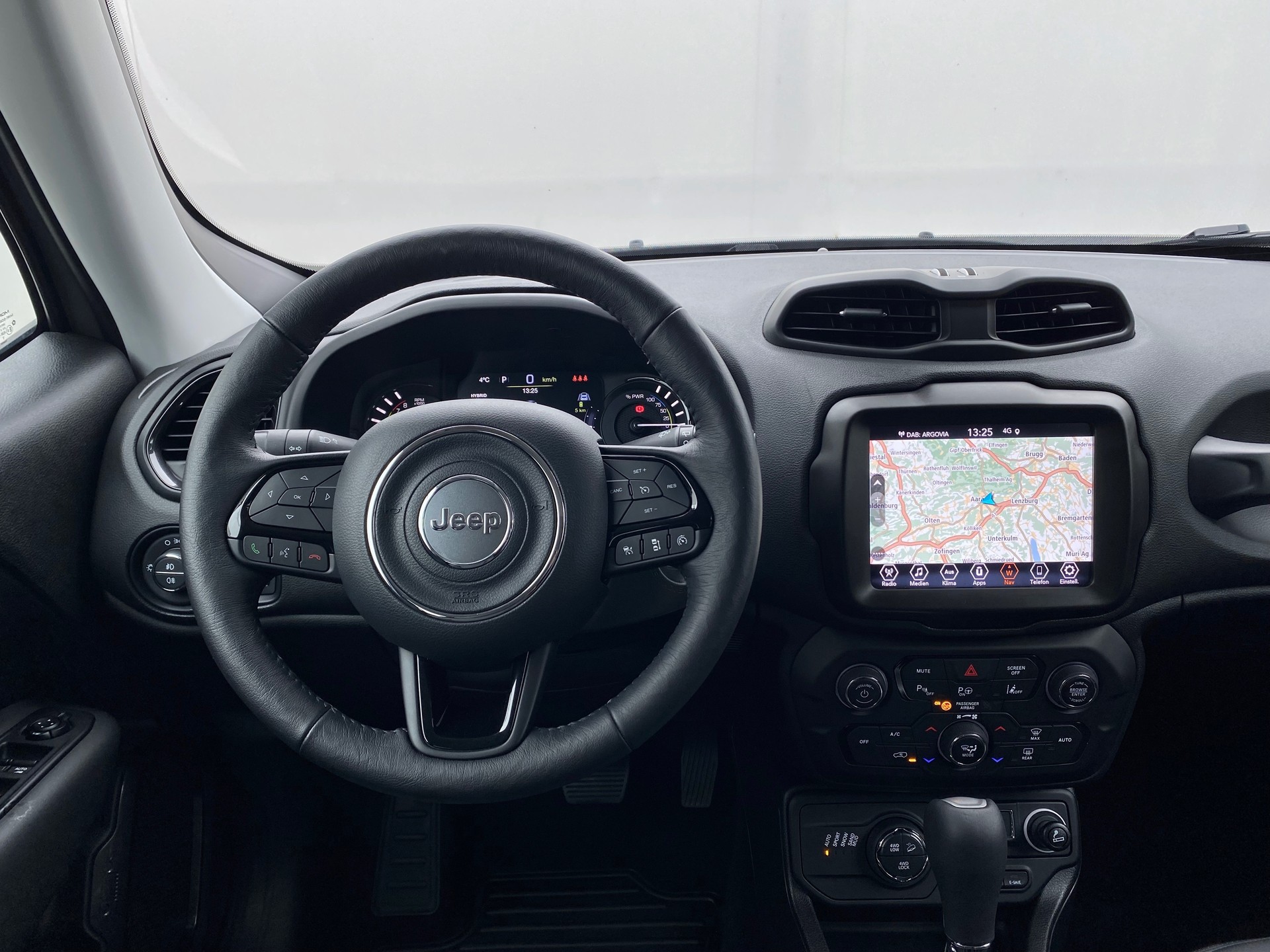 JEEP Renegade 1.3 T*PlugInHybrid*Swiss Limited Plus*Sky*AWD*-image-7