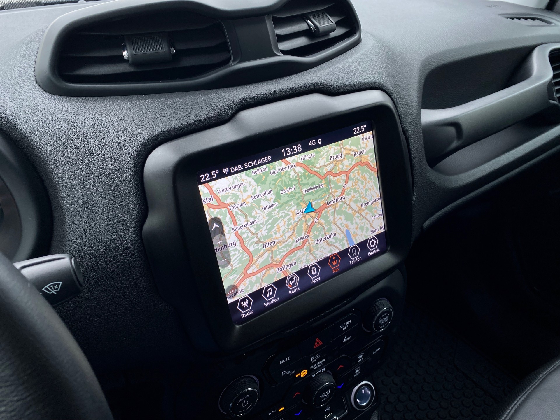 JEEP Renegade 1.3 T*PlugInHybrid*Swiss Limited Plus*Sky*AWD*-image-28