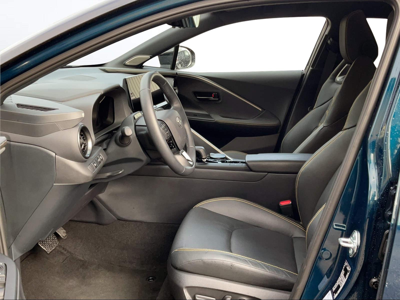 TOYOTA C-HR 2.0 HEV Style Premiere 4x4-image-7