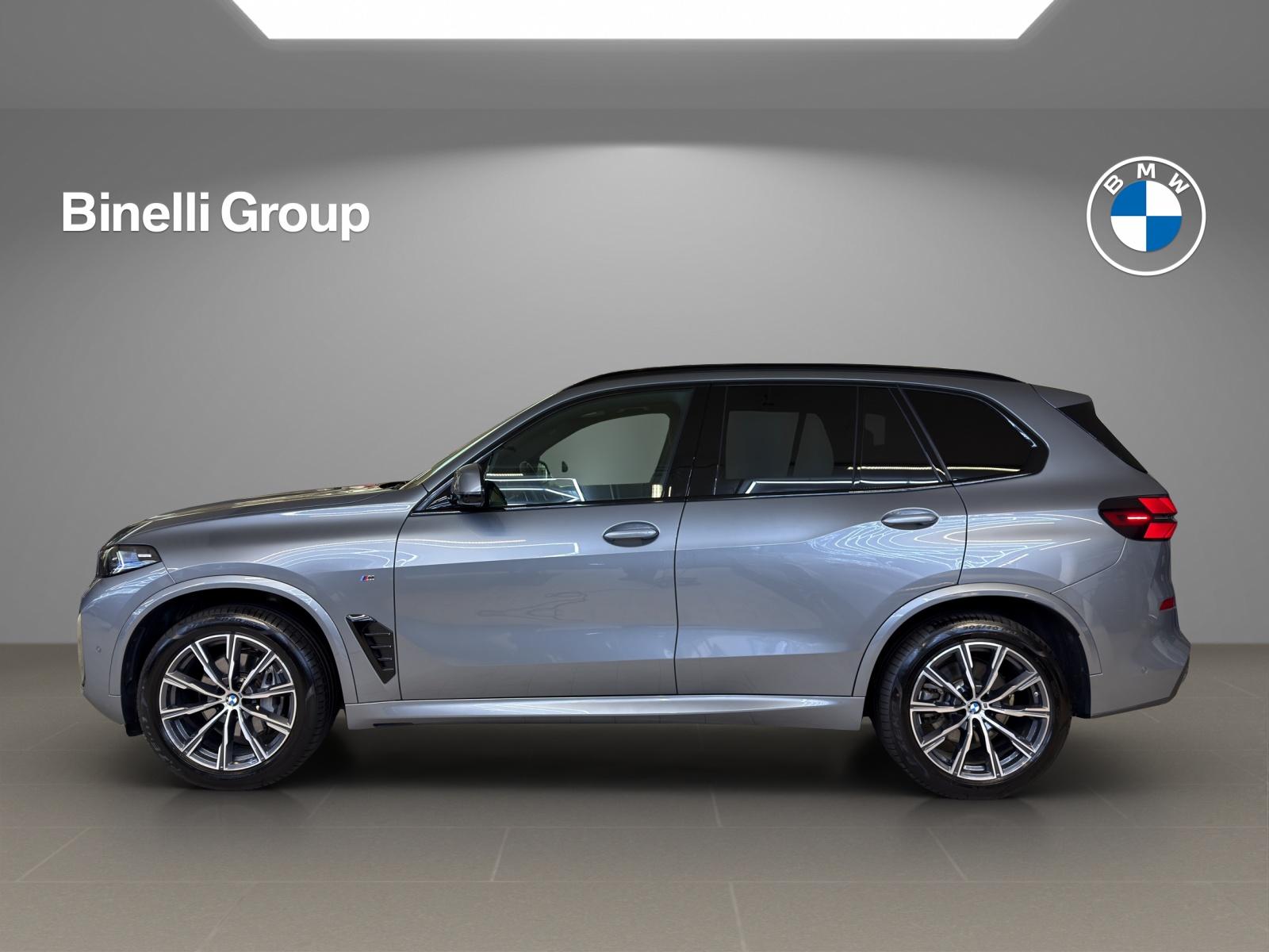 BMW X5 30d xDrive M-SportPaket-showroom-element-1