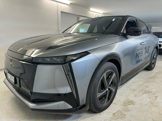 DS AUTOMOBILES No8 E-Tense Pallas