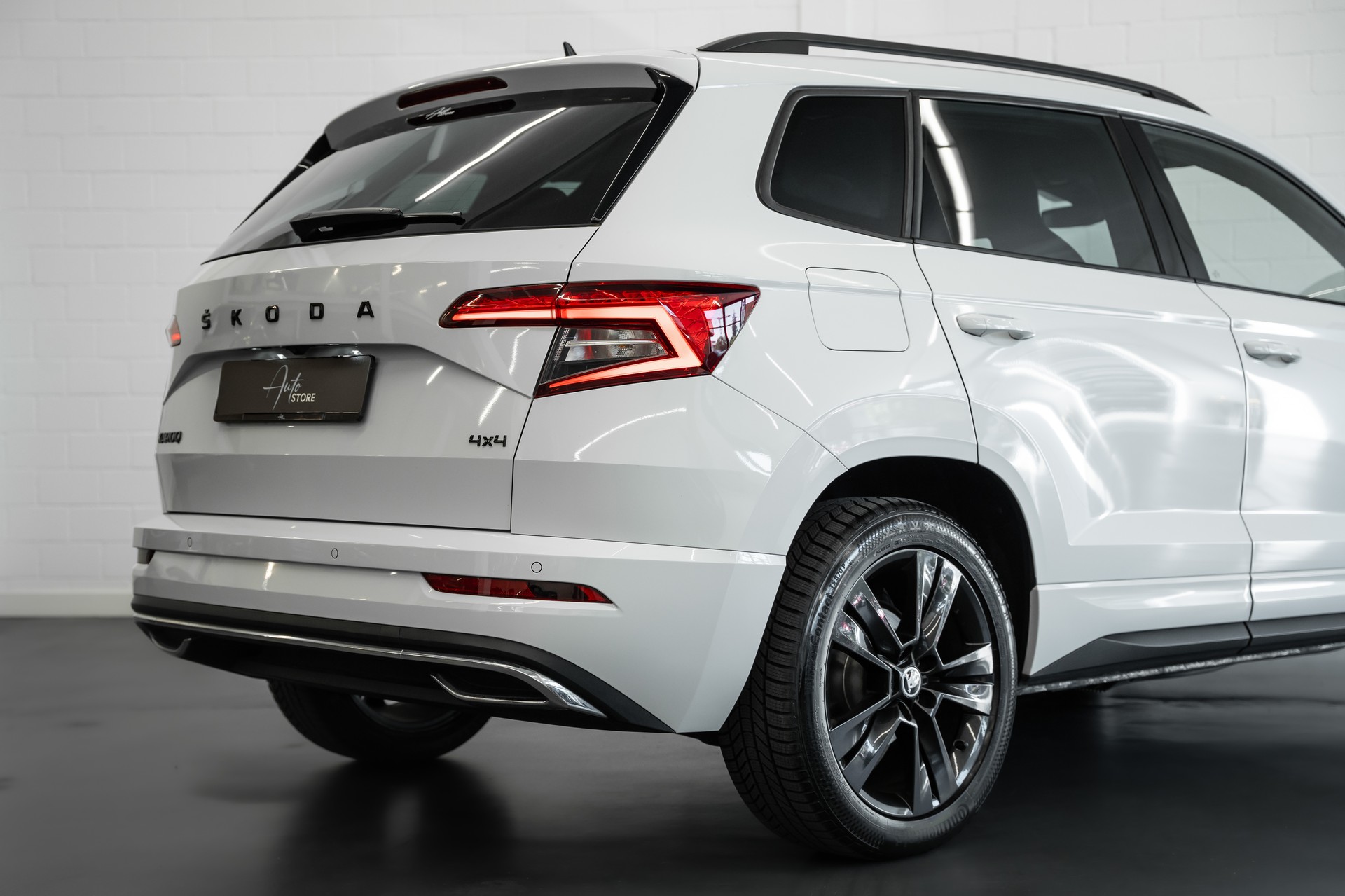 SKODA Karoq 2.0 TDI SCR SportLine 4x4 DSG-image-6
