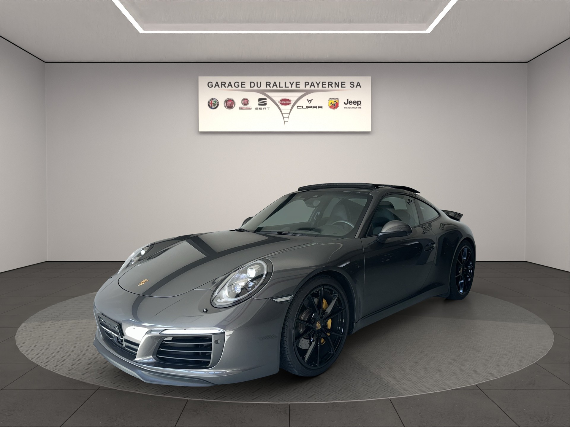 PORSCHE 911 Carrera S PDK-showroom-element-1