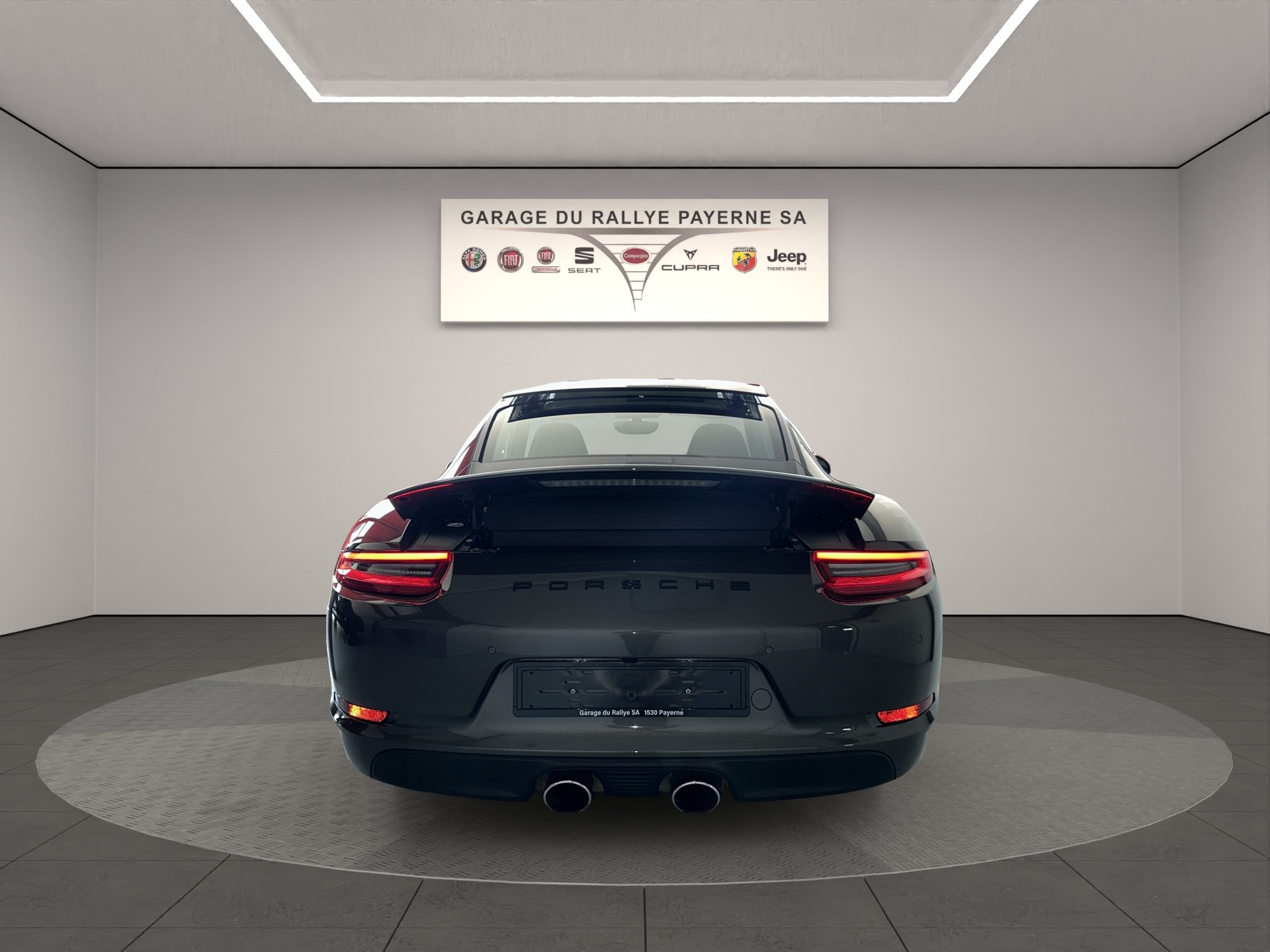 PORSCHE 911 Carrera S PDK-showroom-element-3
