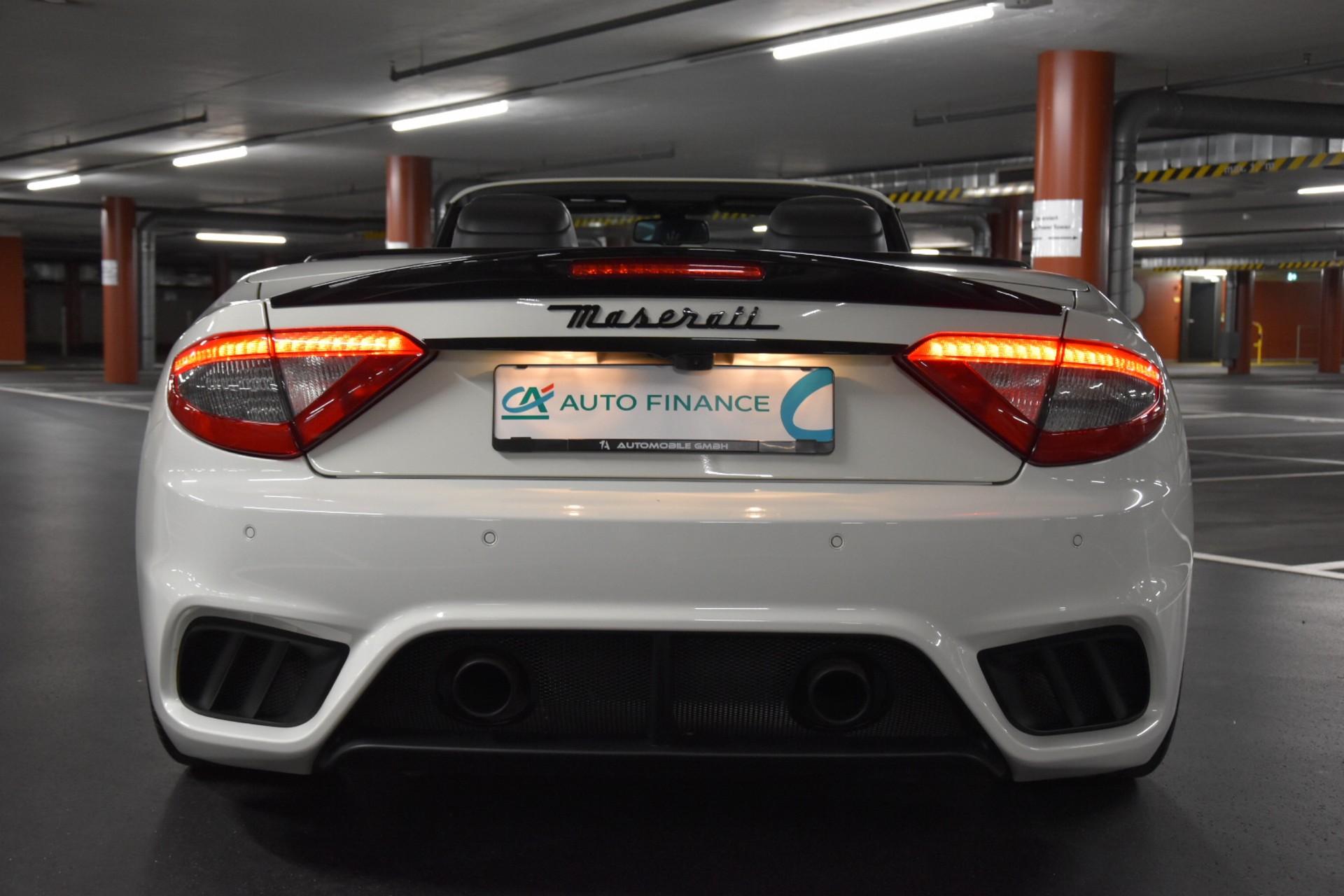 MASERATI GranCabrio MC Automatica FACELIFT-image-7