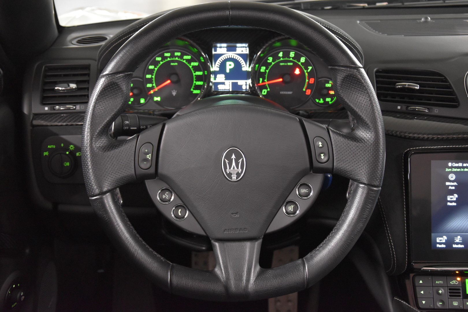 MASERATI GranCabrio MC Automatica FACELIFT-image-13