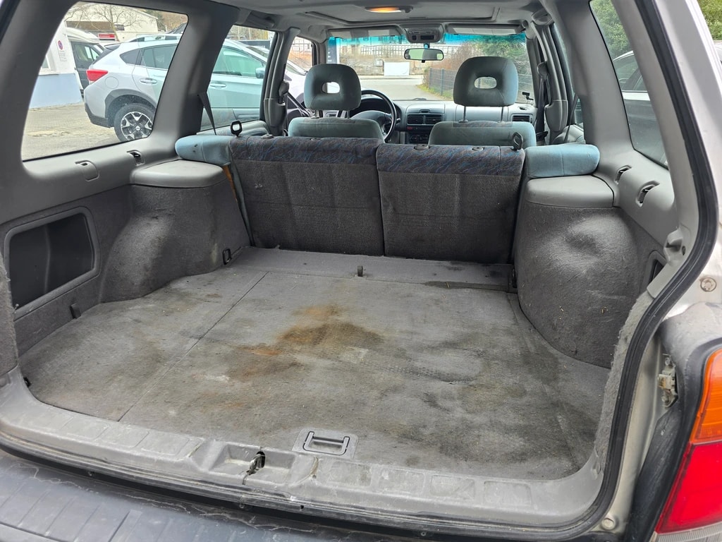 SUBARU Forester 2.0 A-image-12