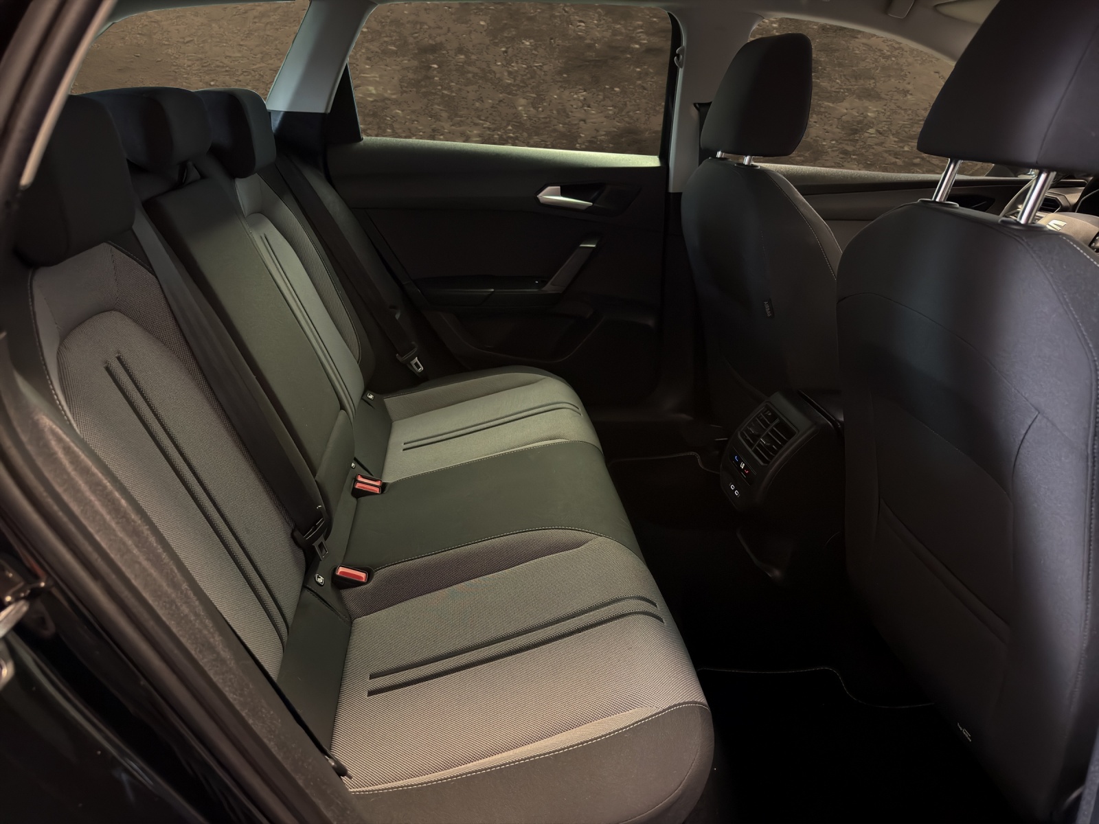 SEAT Leon ST 2.0 TDI EVO DSG Style-image-14