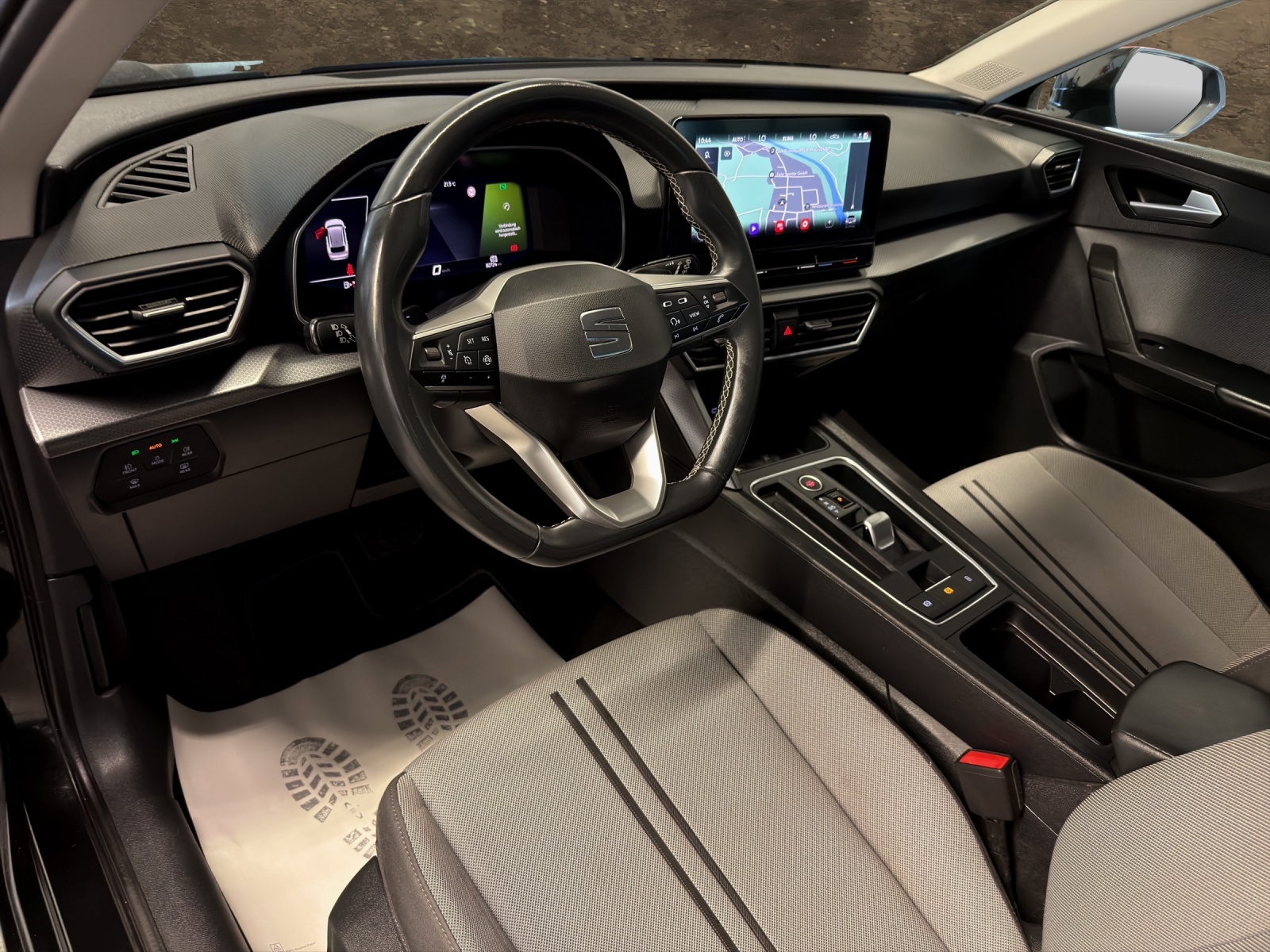 SEAT Leon ST 2.0 TDI EVO DSG Style-image-7