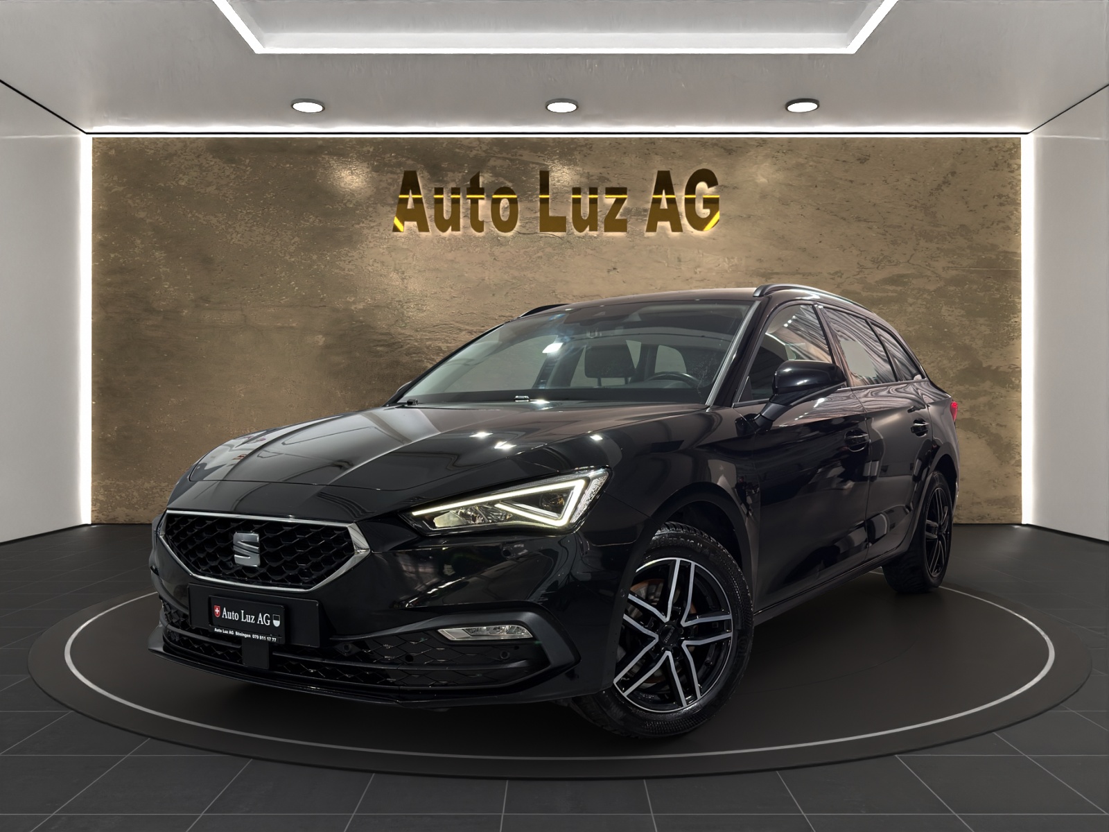 SEAT Leon ST 2.0 TDI EVO DSG Style-image-0