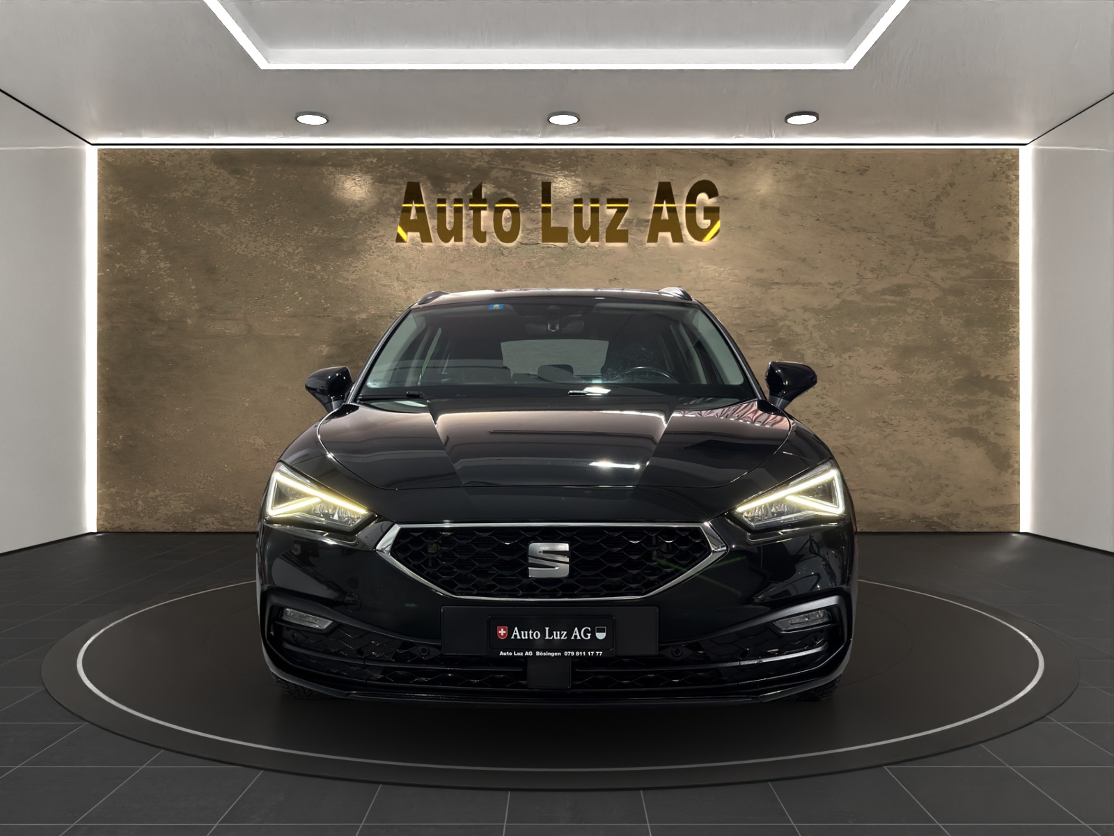 SEAT Leon ST 2.0 TDI EVO DSG Style-image-1