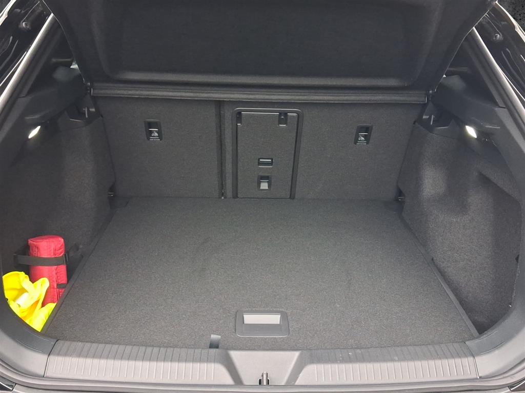 VW ID.4 Pro United 77 kWh 4 Motion-image-11