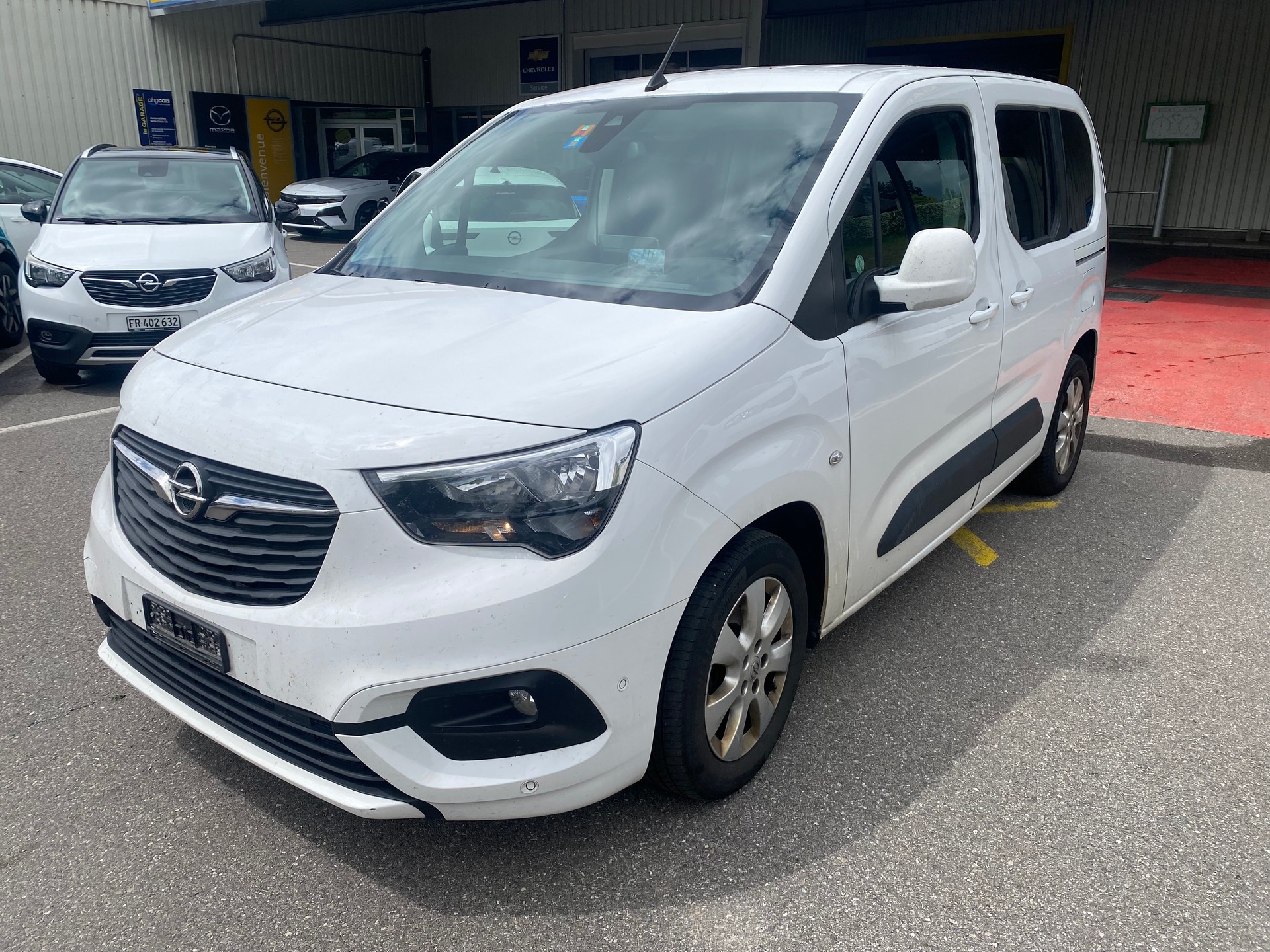 OPEL Combo Life 1.2 Essentia