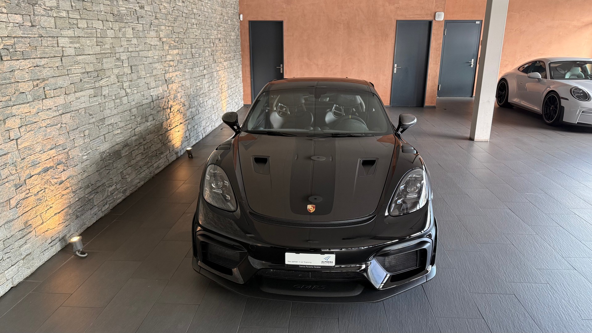 PORSCHE 718 Cayman GT4 RS PDK Weissach-image-6