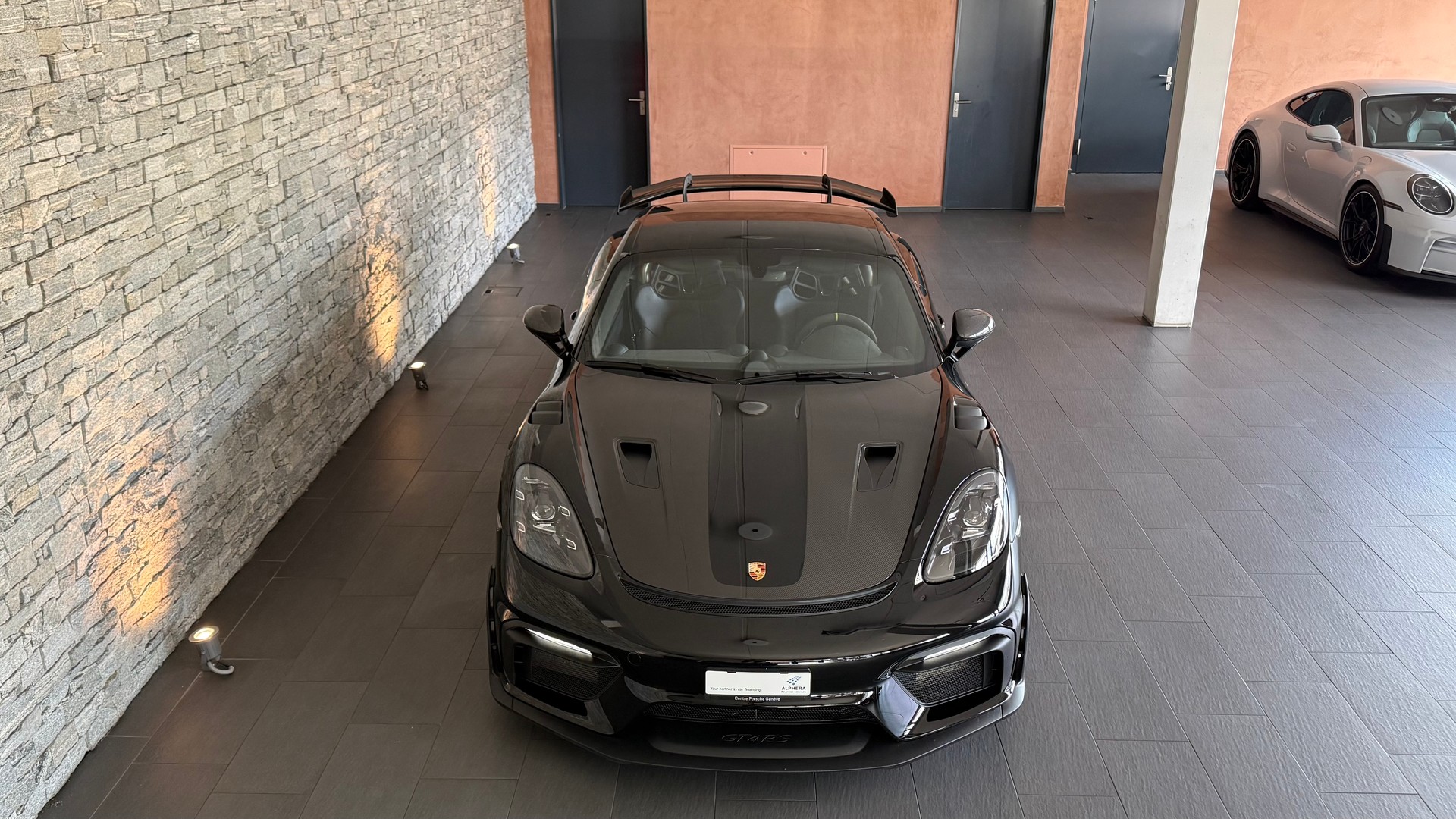 PORSCHE 718 Cayman GT4 RS PDK Weissach-image-3