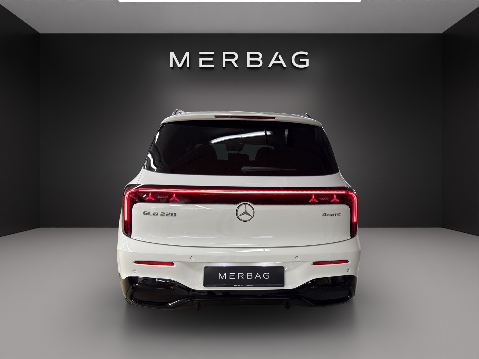 MERCEDES-BENZ GLB 220 4Matic 8G-Tronic-image-3